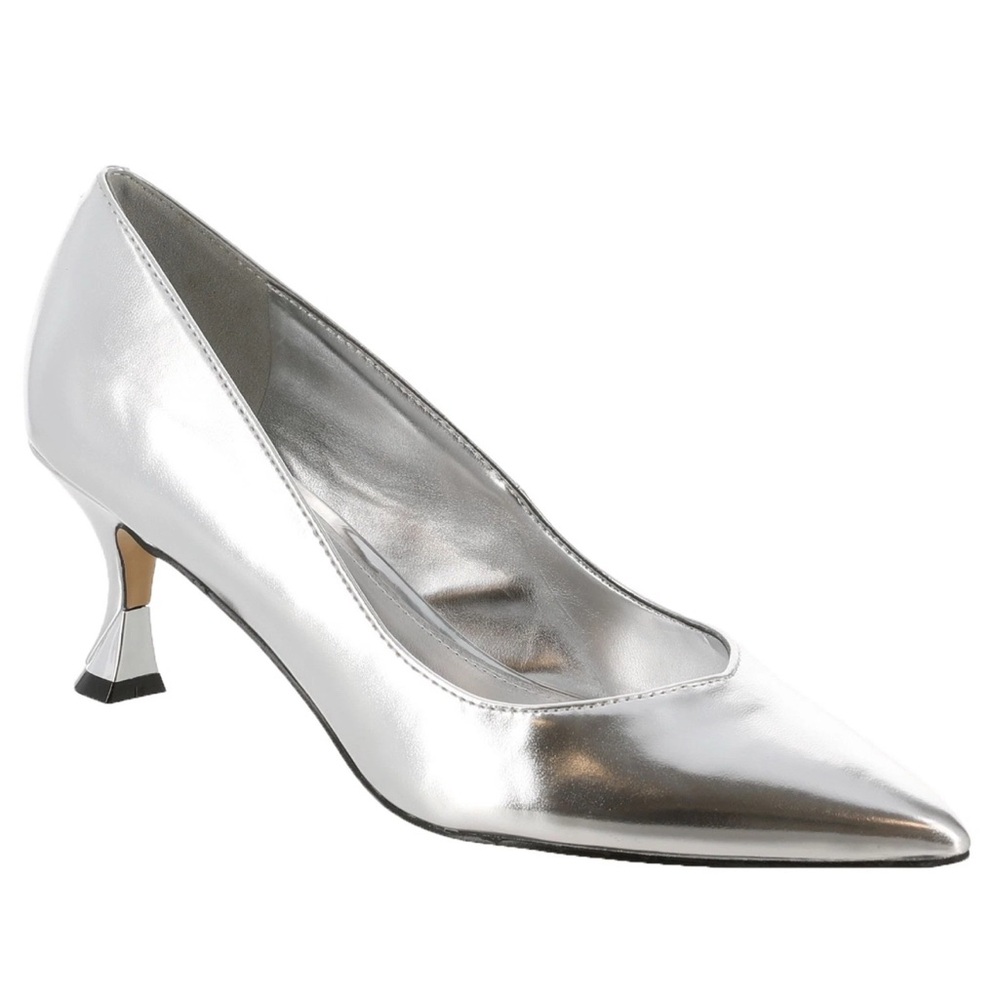 Nine West Ariella Pump- Silver Kitten Heel Size 8.5 New No Box Never Worn